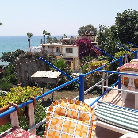 Antonios Motel Side Bagian luar foto