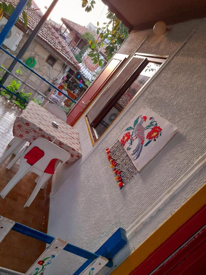 Antonios Motel Side Bagian luar foto