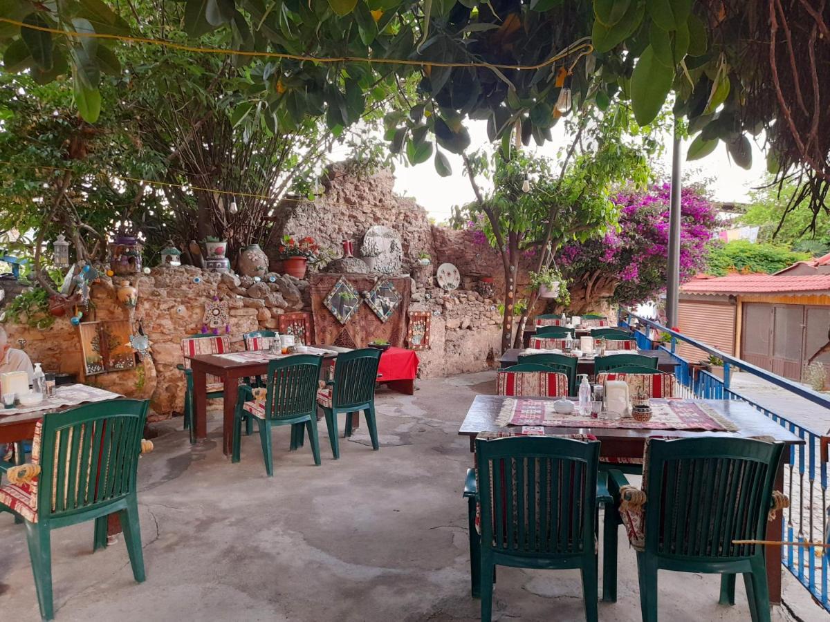 Antonios Motel Side Bagian luar foto
