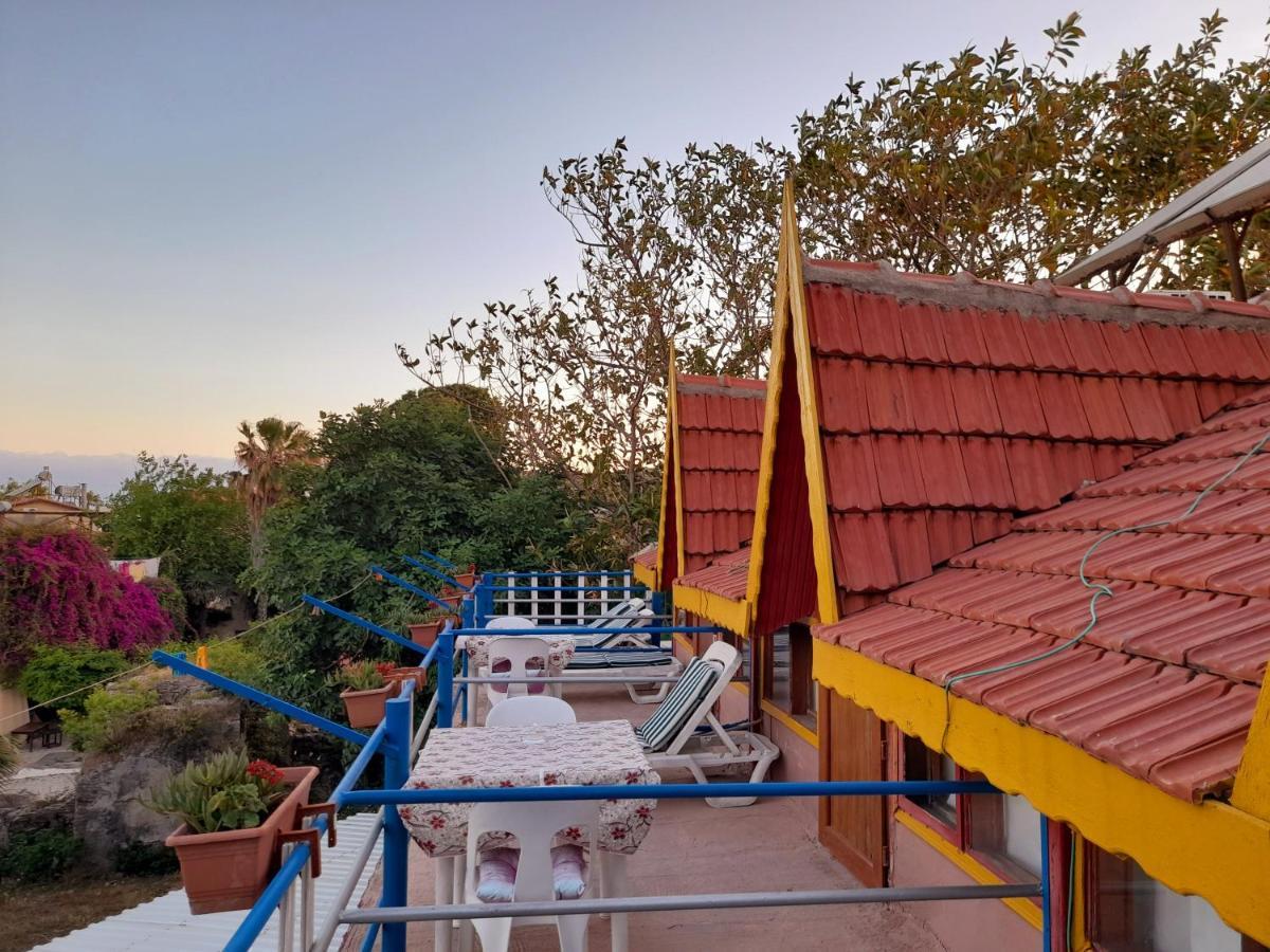 Antonios Motel Side Bagian luar foto