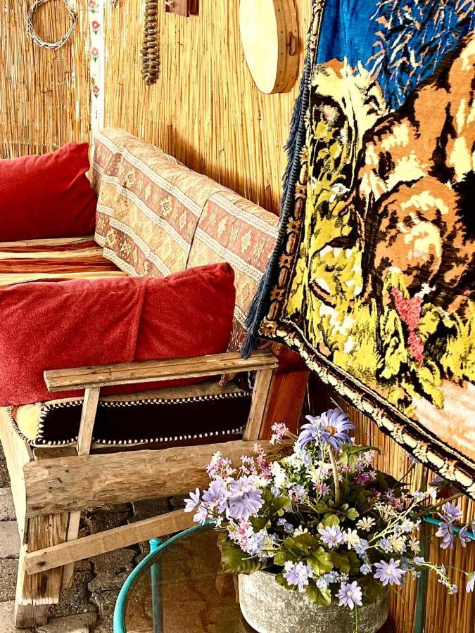 Antonios Motel Side Bagian luar foto